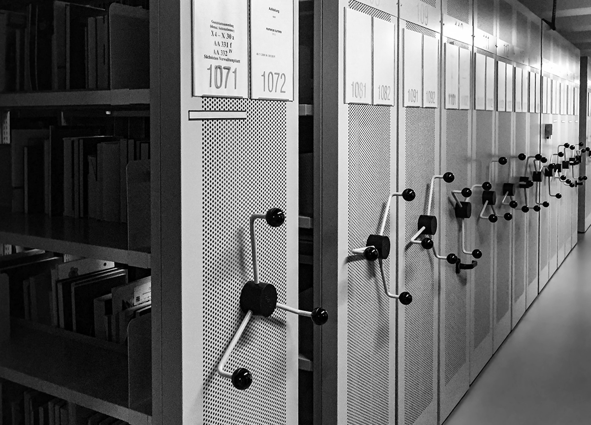 Système d'archives similaire à celui utilisé par BAC